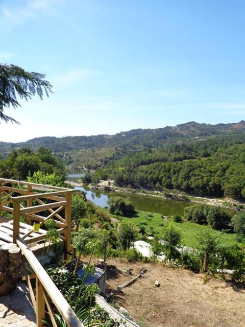 阿马兰特"Bouca Drigues" Casa Antiga De Pedra Com Piscina E Vista Rio别墅 外观 照片